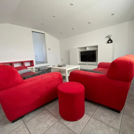 Apartma S * Sezana