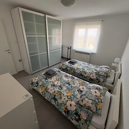 Apartma S Apartment Sezana