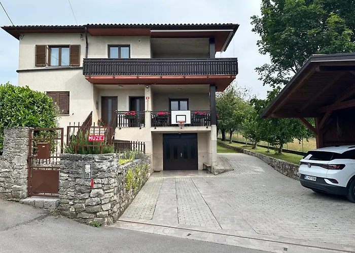 Apartma S Lejlighed *