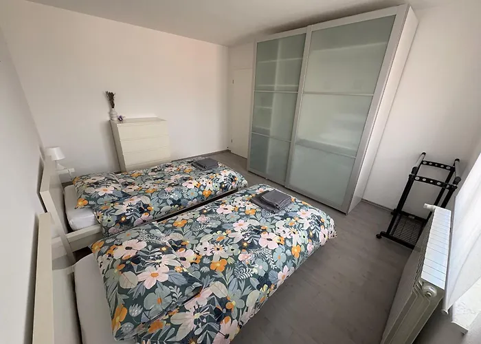 Apartma S Apartament *